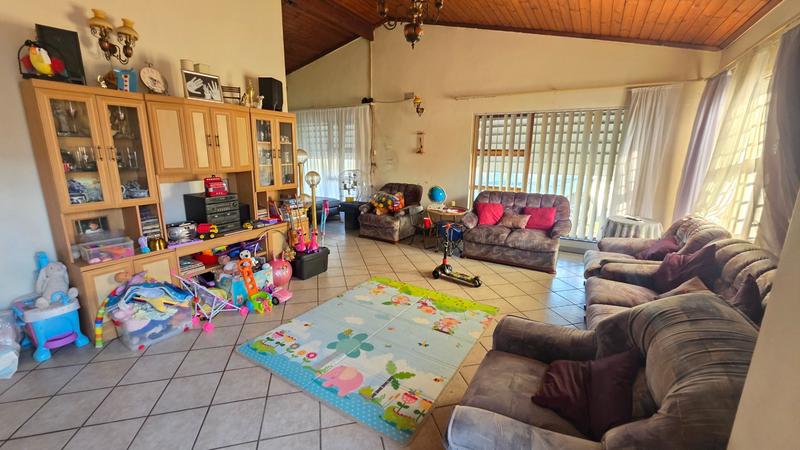4 Bedroom Property for Sale in Townsend Estate Western Cape